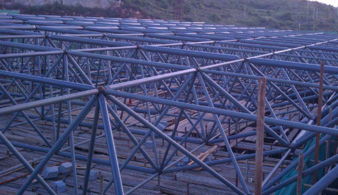 景洪概述网架加工公司对网架保温隔热的办法